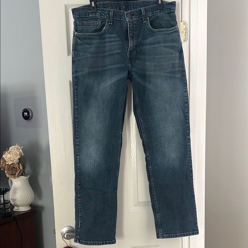 Classic Men’s Levi Blue Jeans